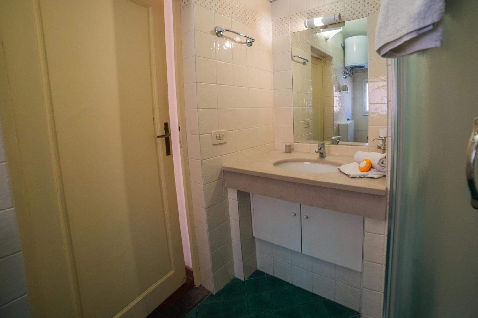 S3 Tower - Dolcevita Holiday Firenze Bagian luar foto