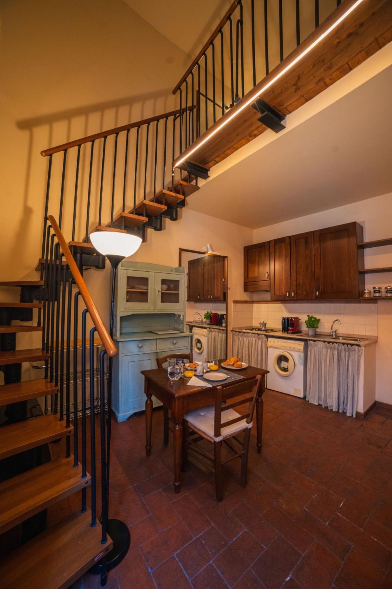 S3 Tower - Dolcevita Holiday Firenze Bagian luar foto